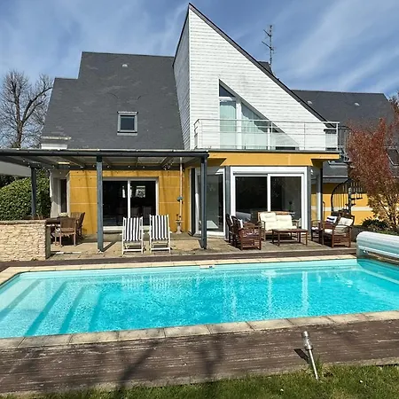 Moderne 4 Avec Grande Piscine Chauffee - Fr-1-487-380 Bavent