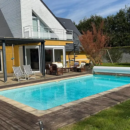 Moderne 4 Avec Grande Piscine Chauffee - Fr-1-487-380